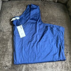 Avenue brand silky tank NWT Sz 22/24